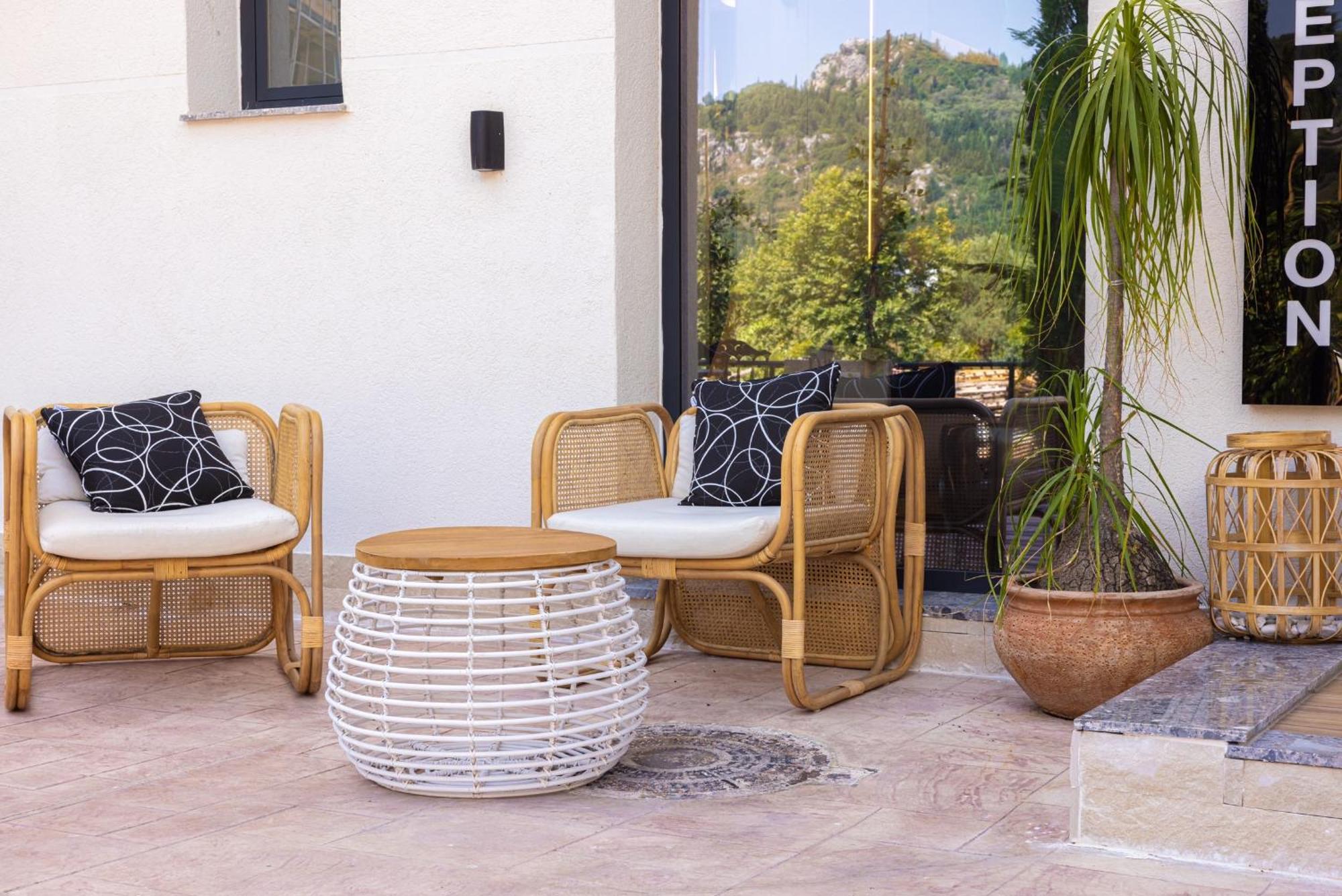 Patio Mare Dhërmi